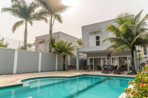 NOVO Casa com churrasq e WiFi no Guaruja SP